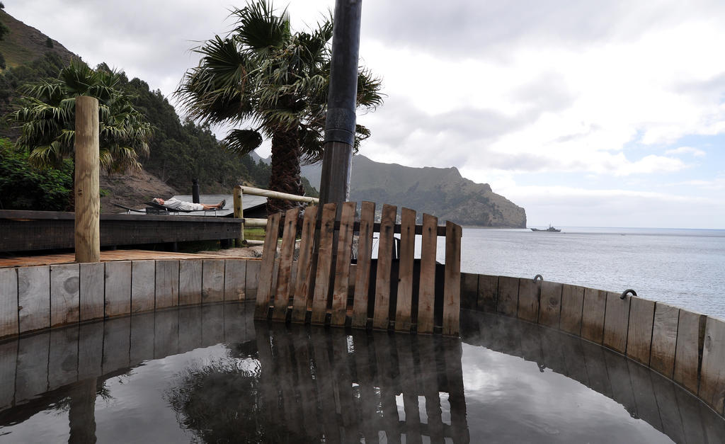 Crusoe Island